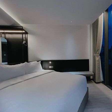 The Concept Hotel Hcmc- District 1 Ho Şi Min Exterior foto