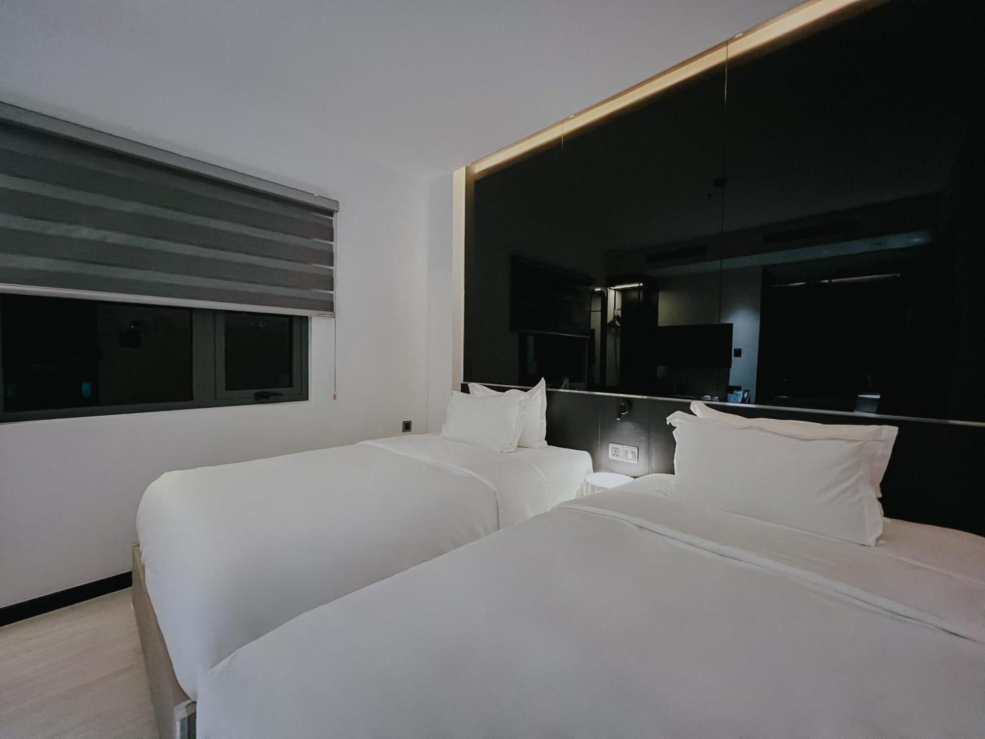 The Concept Hotel Hcmc- District 1 Ho Şi Min Exterior foto